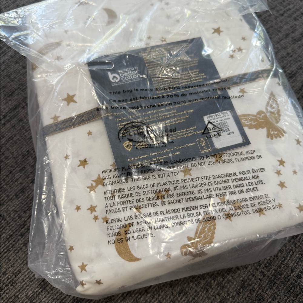 Pottery Barn Harry Potter Enchanted Night Sky Queen Sheet Set - Picture 5 of 7